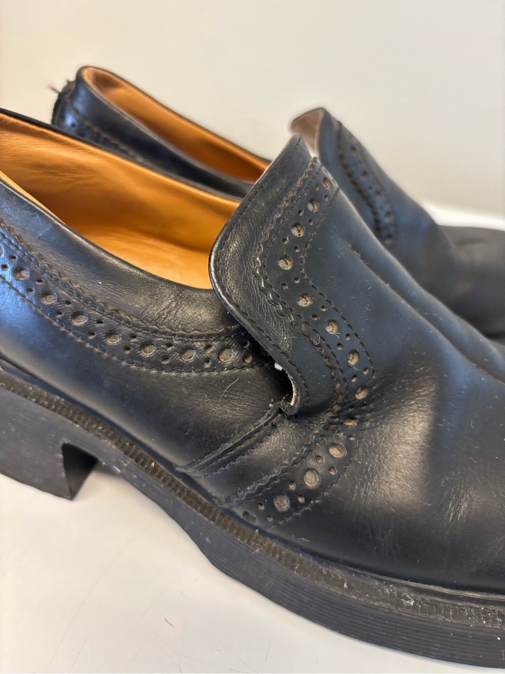 Vintage Dr. Martens Leather Slip On Brogued Chunky Heeled Shoes Women’s Size 5 - Picture 7 of 12